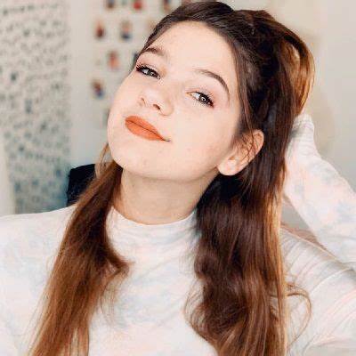 ANNIE ROSE